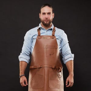 Mens leather apron for woodworking, blacksmith shop apron with pockets, personalized bbq grill apron, kitchen and cooking, carpenter utility