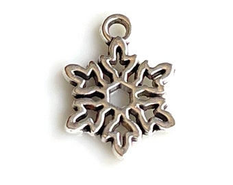 5 - Snowflake Charms  #407