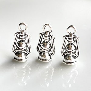 3 - Lantern Light Charms #862 •••••