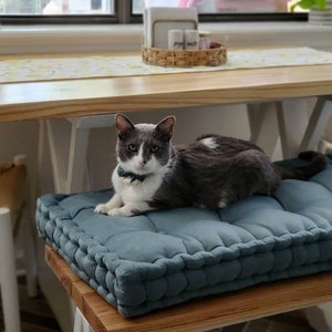 Boxed tufted bench cushion clearance
