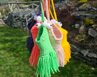 Mini Crochet Yip Yip Alien Hanging Holder Basket