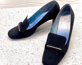 50er Jahre schwarze Stoff-Heels mit Strass-Detail
