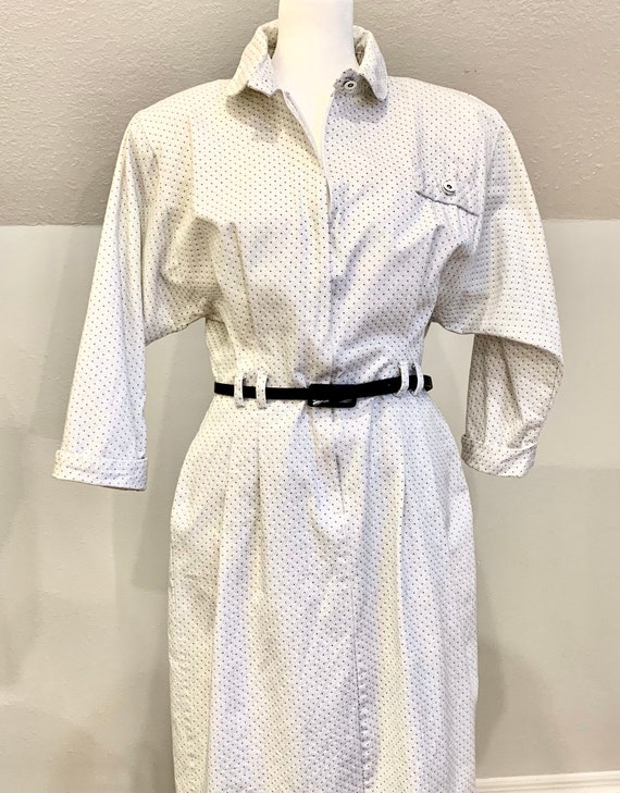 White dress from the 80’s with dolman sleeves and 