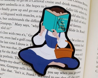 Beauty reader sticker l Romantasy reader vinyl sticker