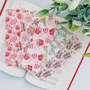 Spring cottage core bookmarks l Berries & books