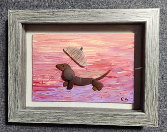 Daschund's carefree stroll