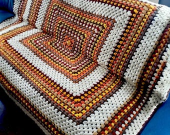 Coperta autunnale all'uncinetto - Fatta a mano - Coperta quadrata "Grandma Square" - Coperta autunnali - Colori terrosi e naturali
