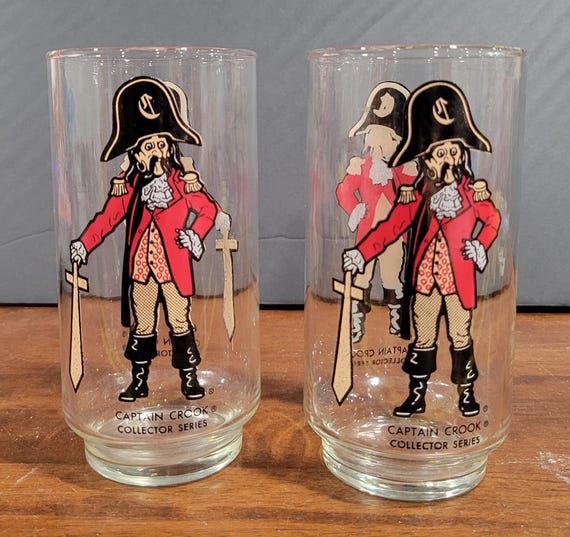 Vintage 1977 Captain Crook Mcdonalds Collector Glasses, Set of 2