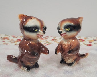 Vintage Anthropomorphic Raccoon Salt and Pepper Shakers, Kitschy Kitchen Decor