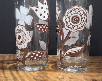 Vintage 1977 Captain Crook Mcdonalds Collector Glasses, Set of 2