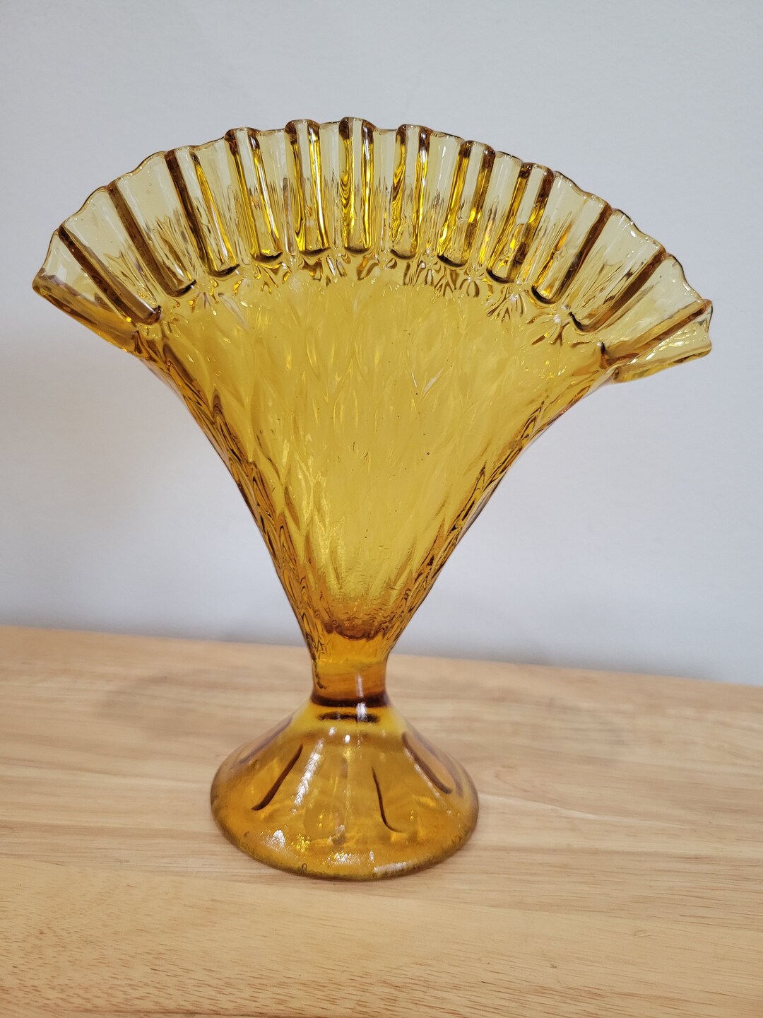 Beautiful Vintage Fan Shaped Vase Amber Glass Diamond Etsy