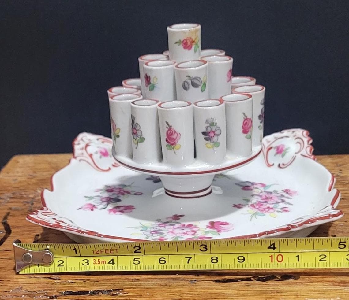 vintage porcelain cigarette holder holders Excellent original condition 1940s porcelain cigarette box with