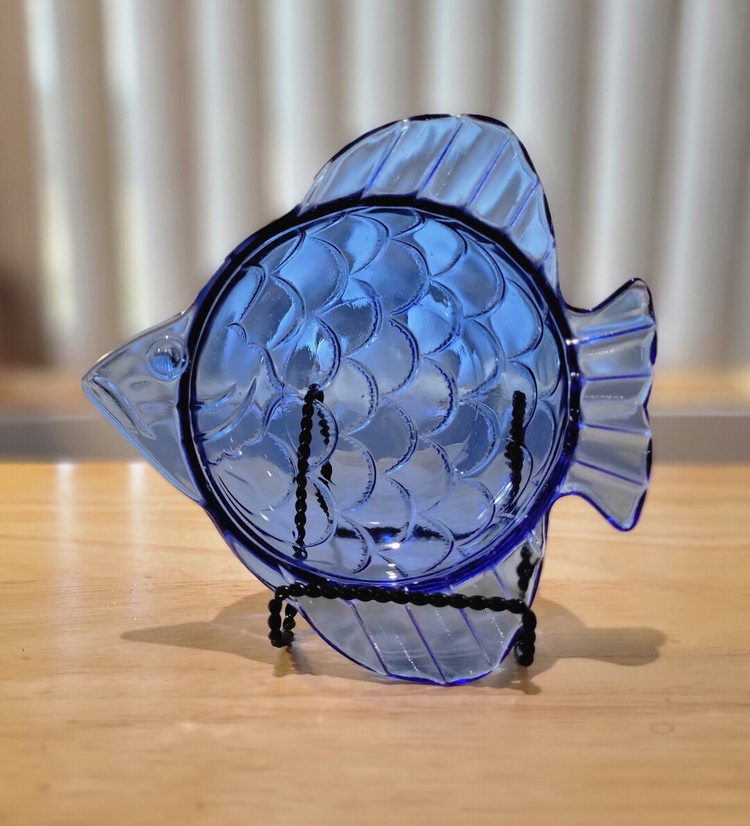 Vintage Art Deco Tropical Fish Ashtray Cobalt Blue Glass Trinket Bowl