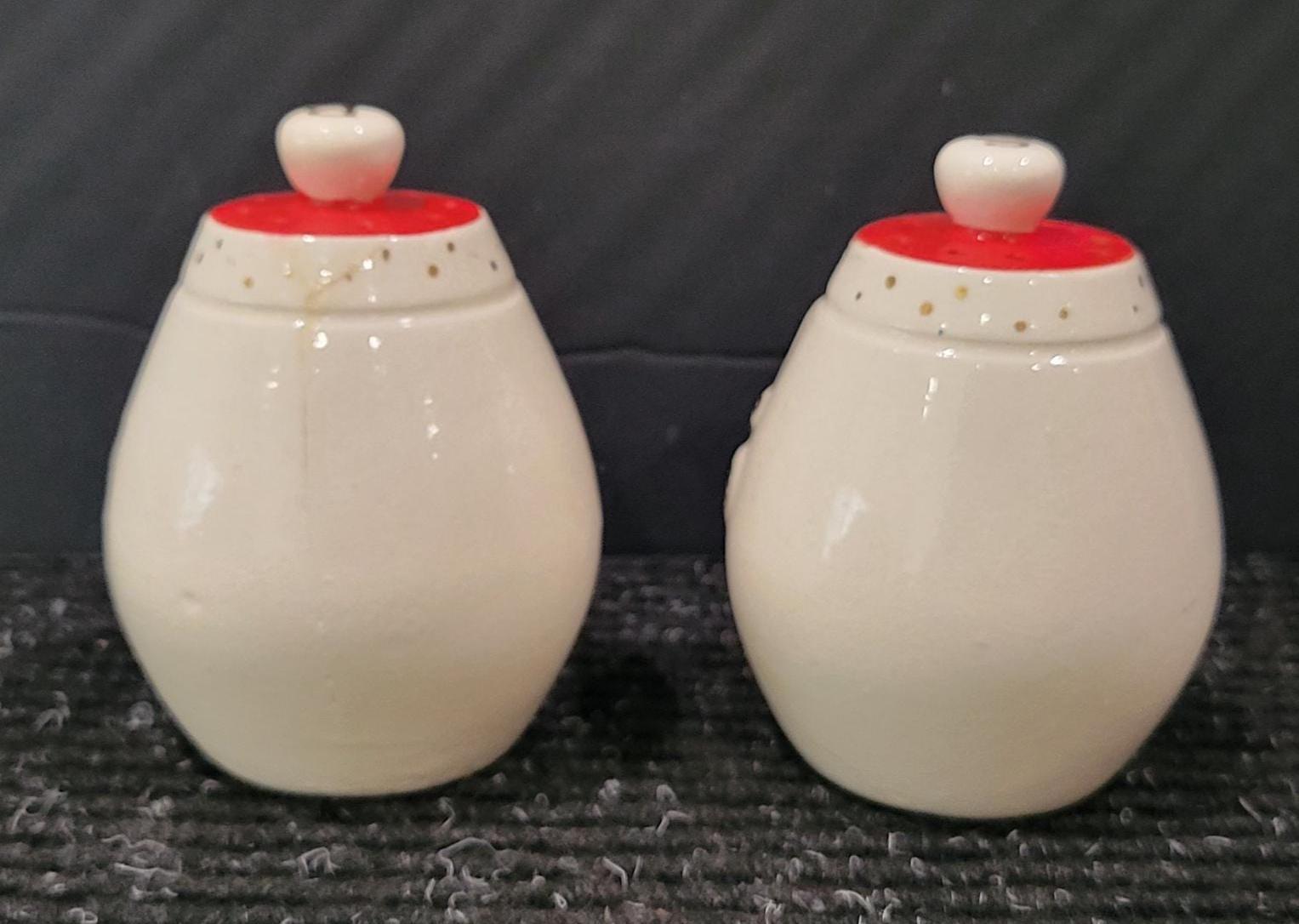 Rare 1959 Holt Howard Christmas Starry Eyed Santa Salt and Pepper