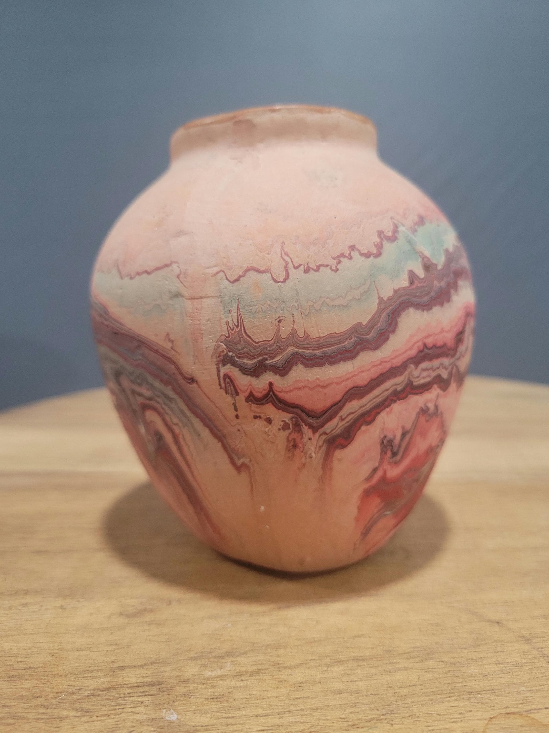 NEMADJI POTTERY ヴィンテージ 花器 アンティーク Vintage Early Red Clay Swirl NEMADJI Indian Art Pottery