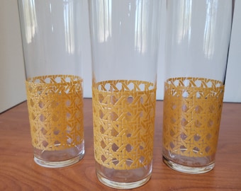 Vasos altos Libbey vintage de caña tejida de mediados del siglo XX, color amarillo vara de oro, juego de 3