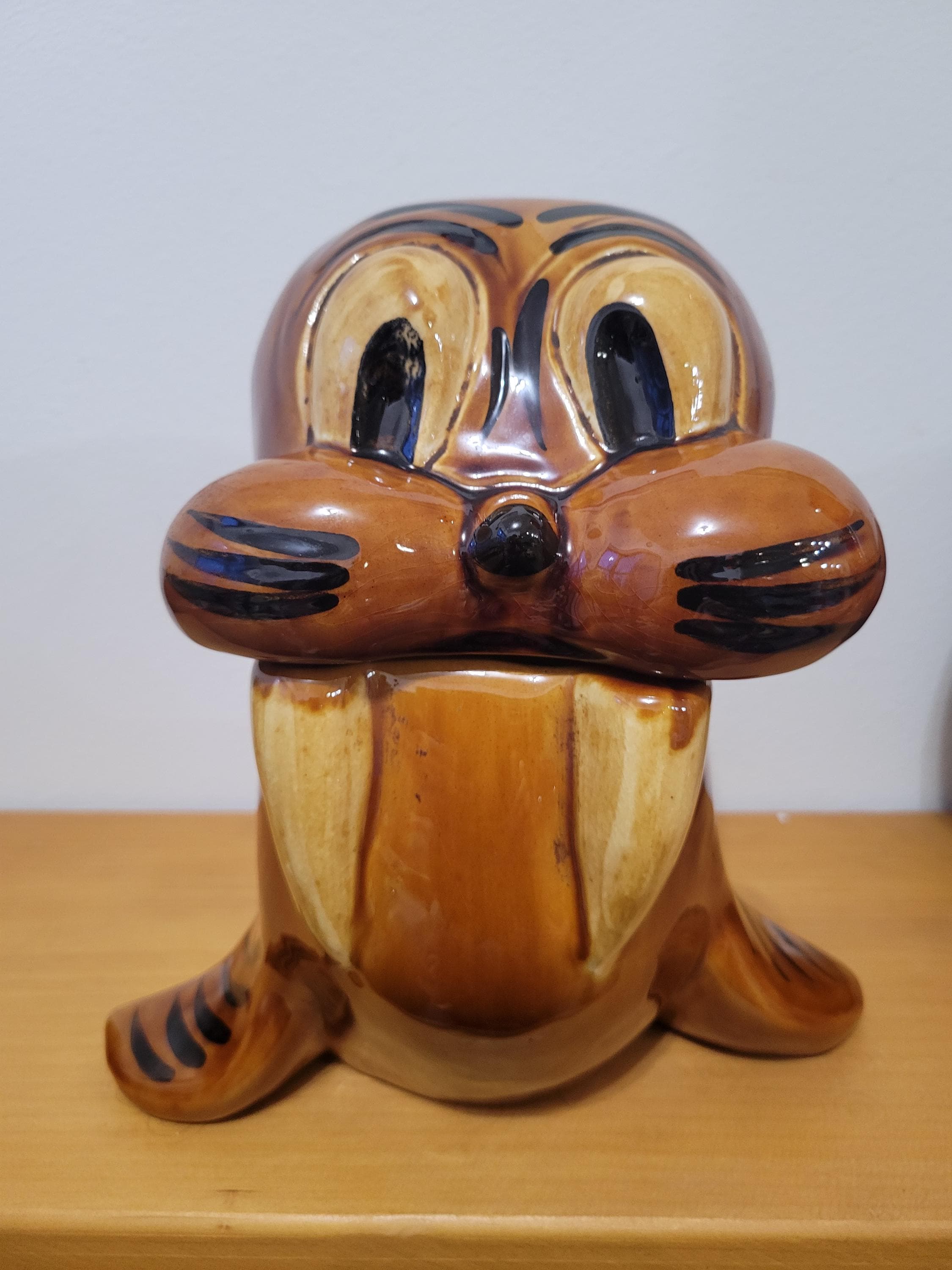 Vintage Wally the Walrus Cookie Jar – 1960s Doranne California