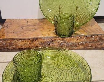 Vintage Avocado Green Snack Plate & Cup Set, Anchor Hocking Soreno, 1960s