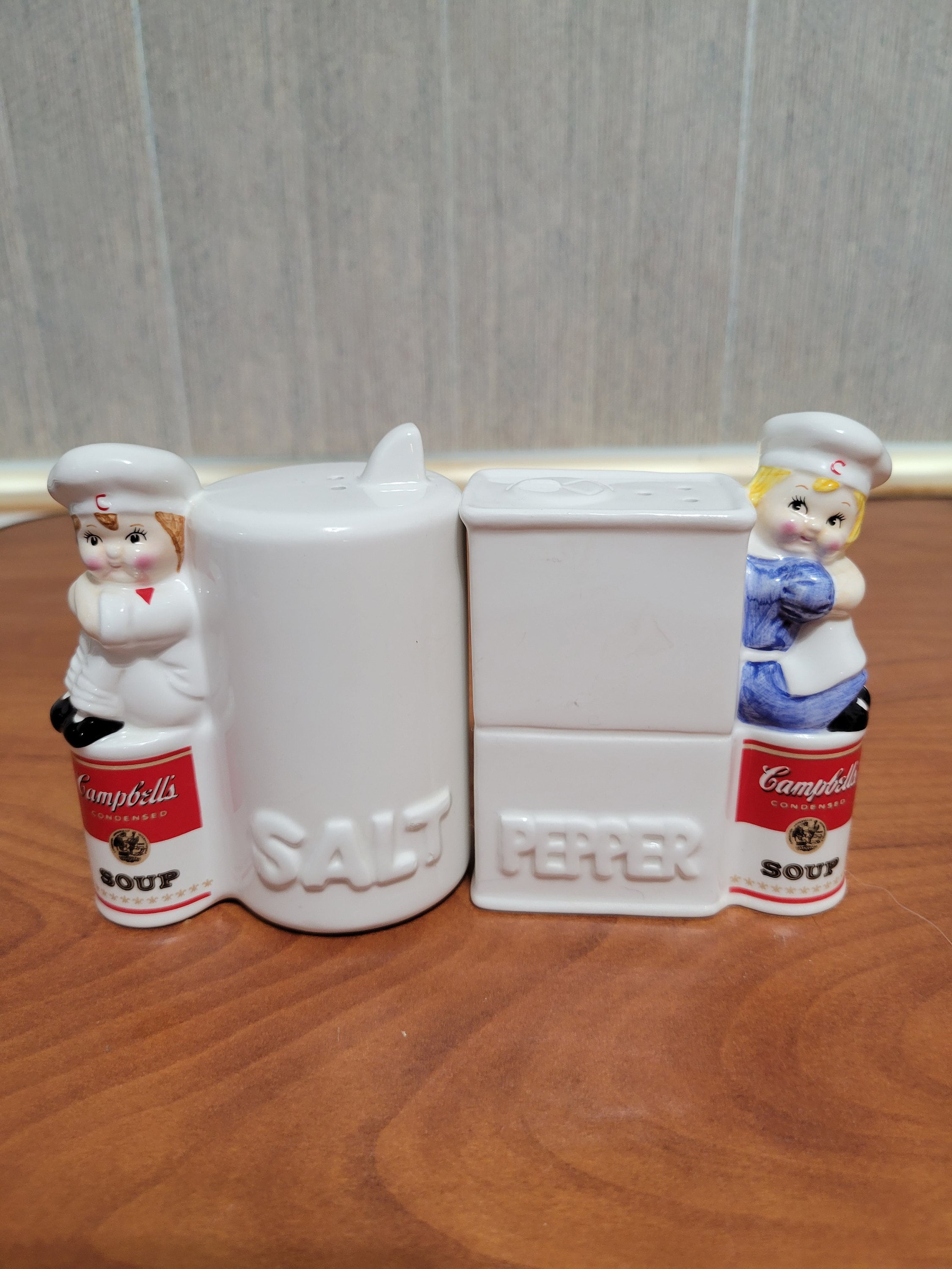 Vintage Kitchy 1996 Campbell Soup Kids Salt and Pepper Shaker Set