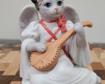 Vintage Enesco Jeanette Curley Christmas Cat St Lucia Angel Figurine Kitty with Candles on her Head Playing the Lyre