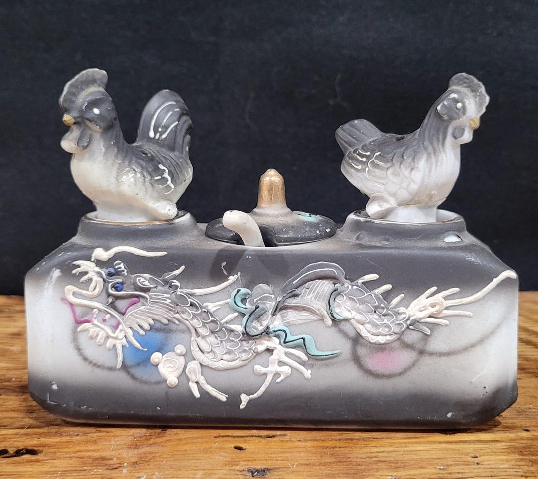 Vintage Rocker Nodder Salt and Pepper Rooster Chickens With Stylized ...
