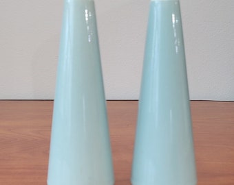 Vintage Vista by Homer Laughlin Salt and Pepper Shaker Set Powder Blue and Creamy White Perfect!  RETRO Rare Find!