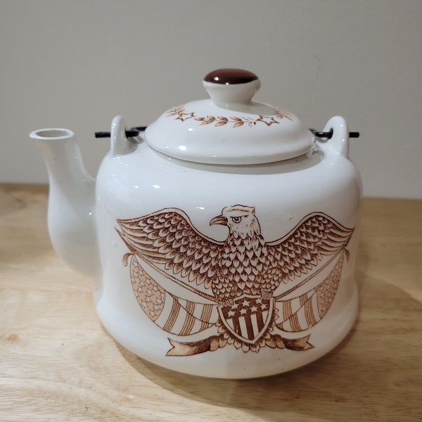 Vintage Rustic Tea Pot with American Eagle on the Front and Back, Colonial Decor Ceramic with Wire Handle Made in Japan inPerfect Condition!