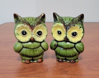 Vintage Owl Salt and Pepper Shaker Sets, Green Lefton, Graduate Owls, Brown Realistic your Choice, Sold Separately