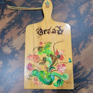Vintage Folk Art Painted Wooden Norwegian Rosemaling -- Bread Cutting Board --