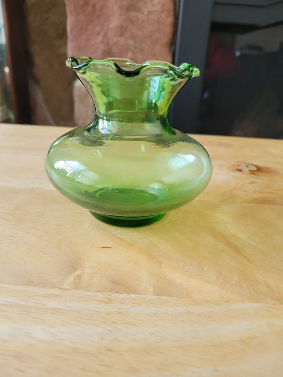 Vintage Green Vase Emerald or Olive Green Glass Vase Fancy Etsy