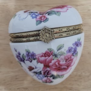 Vintage Fine China with Metal Closure Trinket Box Heart With Roses Valentines Jewelry Holder Dated 2000