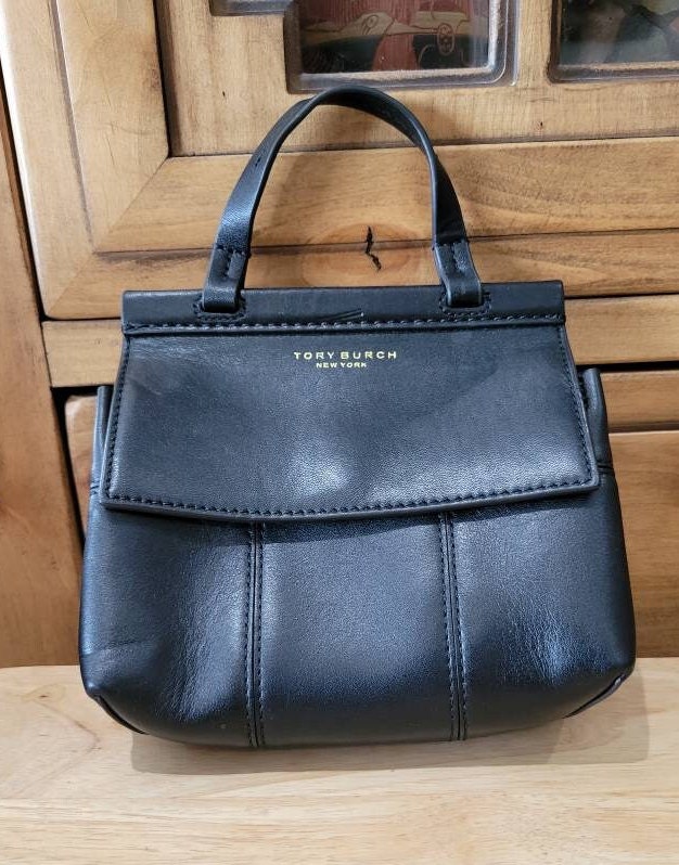 Tory Burch of New York Leather Tory Burch Block T Classic - Etsy Tory Burch of New York Leather Tory Burch Block T Classic - Etsy