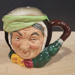 Vintage Royal Doulton Sairey Gamp Miniature Character Toby Jug 1960’s Made in England D5528