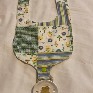 Infant Binky Bib