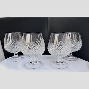 Vtg. Set Of 4 Crystal Brandy Snifter Cognac Wine Barware 4.75”Tall 9 Oz