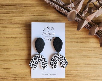 Black and white leopard print dangle earrrings