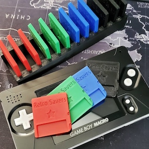 Drukowana w 3D kaseta z grą RetroSavers DS do GameBoy Macro Nintendo DS DSI DSIxl