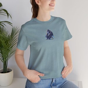Gorilla Shirt, Gorilla Lover Art Tee, Cute Gorilla, Comfort Colors Animal Art Graphic Tees, Gifts For Girlfriend, Boyfriend and Roommates