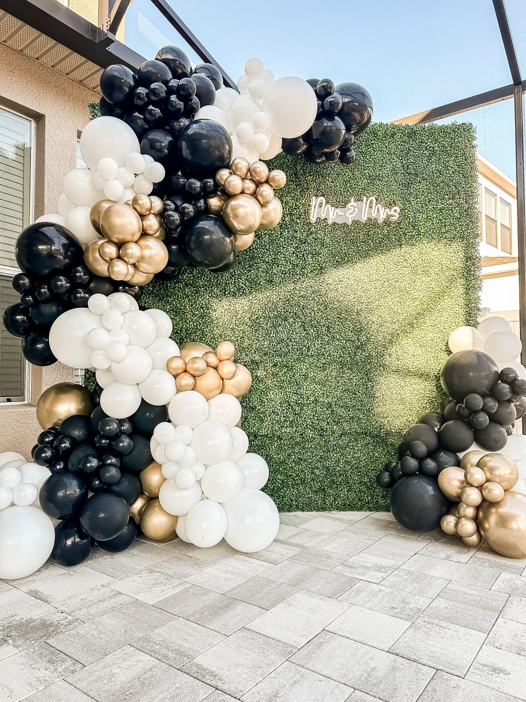 Kit Arche Ballon Noir et Or, Arche De Ballon Noir Or Confettis, Arche a Balloon pour Deco Anniversaire, Happy New Year, Baby Shower, Mariage, Bapteme Garcon, Fiancailles Kit Arche Ballon Noir et Or, Arche De Ballon Noir Or Confettis, Arche a Balloon pour Deco Anniversaire, Happy New Year, Baby Shower, Mariage, Bapteme Garcon, Fiancailles