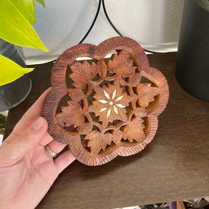 Vintage Indian Wooden Carved Inlaid 6 Petal Trivet Hot Plate 70s