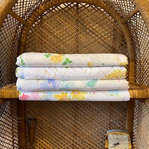 Vintage Floral on White Flat Sheets YOUR PICK 60s 70s Bed Linens