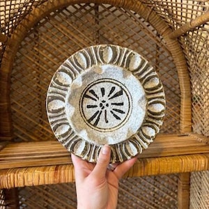 Vintage Treasure Craft White & Black Ceramic Ashtray MCM Pottery Ash Tray