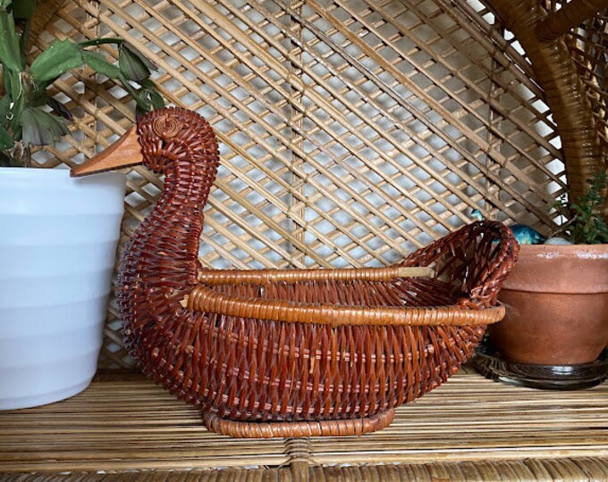 Vintage Wicker Duck Basket Woven Rattan Animal Shaped Basket Etsy
