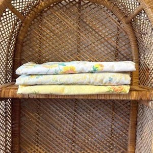 Vintage Assorted Yellow Floral Fitted Sheets YOUR PICK 60s 70s 80s Bed Linens