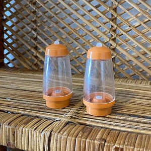 Vintage Midcentury Modern Orange Salt & Pepper Shakers MCM Atomic Spice Shakers