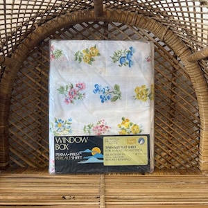 Lenzuolo in percalle piatto Sears Permaprest Window Box vintage NON APERTO, anni &#39;70, lenzuola e biancheria