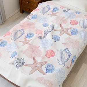 Coastal Ocean Life Blanket for Beach Lovers, Nautical Decor, Seashell Print, Perfect for Home, Gift for Any Occasion,  Cozy Velveteen Plush
