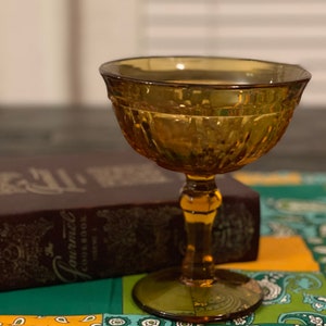 Honeycomb and Panels Indiana Glass Company Compote