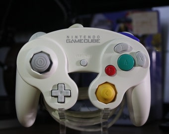PhobGCC 2.0.5 GameCube Controller | Calibrated | Tactile Z / D-Pad | Bald Buttons | Paracord Cable | Lubed Triggers & Sticks | Notches |