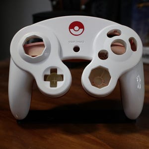 Custom Painted Official Nintendo GameCube Controller Shell (OEM) | Super Smash Bros. Melee & Ultimate | Pokémon | Pokéball |